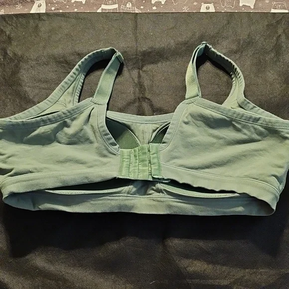 Cuddl Duds Sage Green Soft Cup Or Sports Bra - Picture 8 of 14